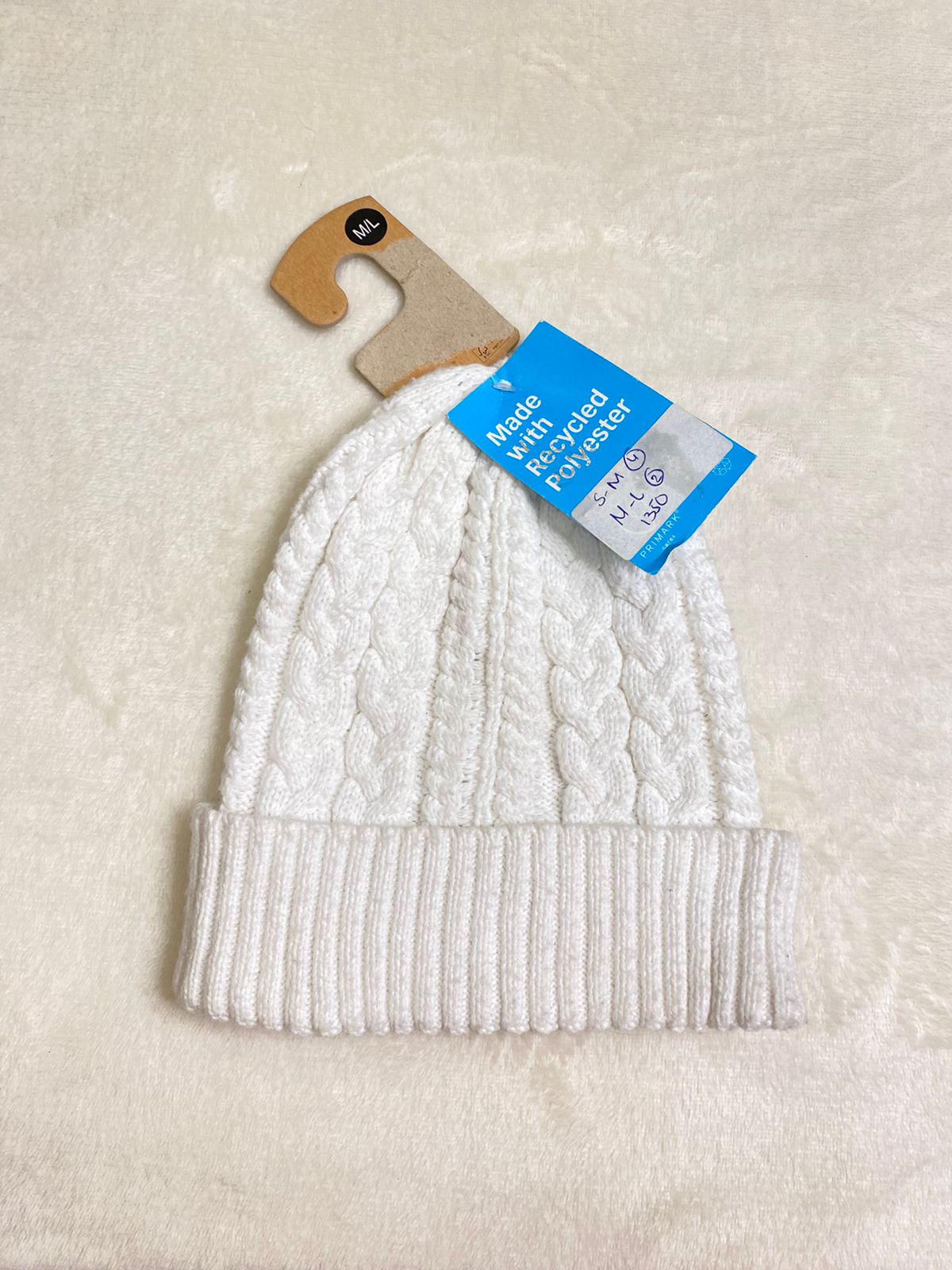 White knitted cap