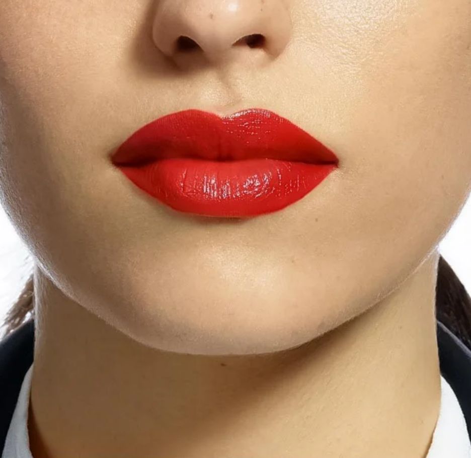 Fresh red colour L’Oréal
