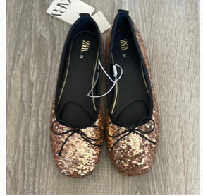 Gold sequine flat pumps